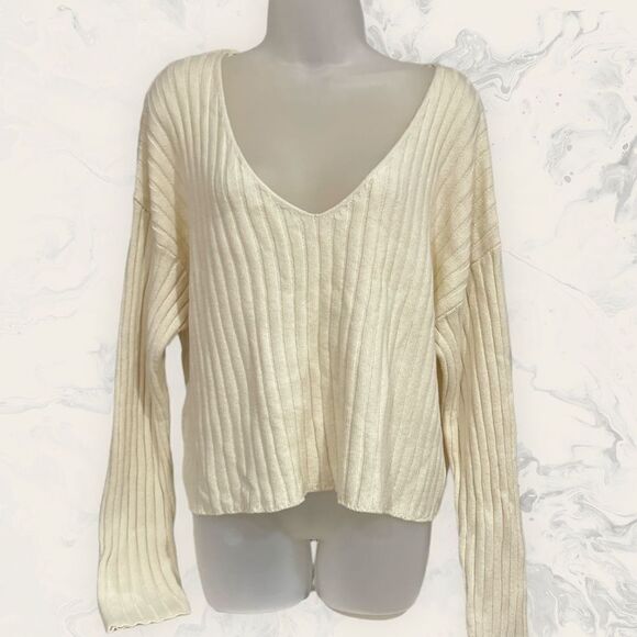 NEW Abound V-Neck Ribbed Crop Sweater  Size S- Oatmeal - Picture 1 of 2